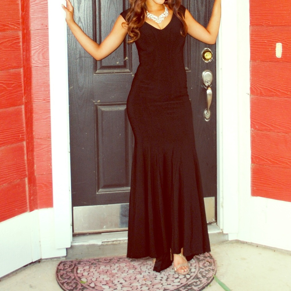 PROM DRESS